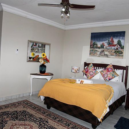 Dei Gratia Guest House Musina Kültér fotó